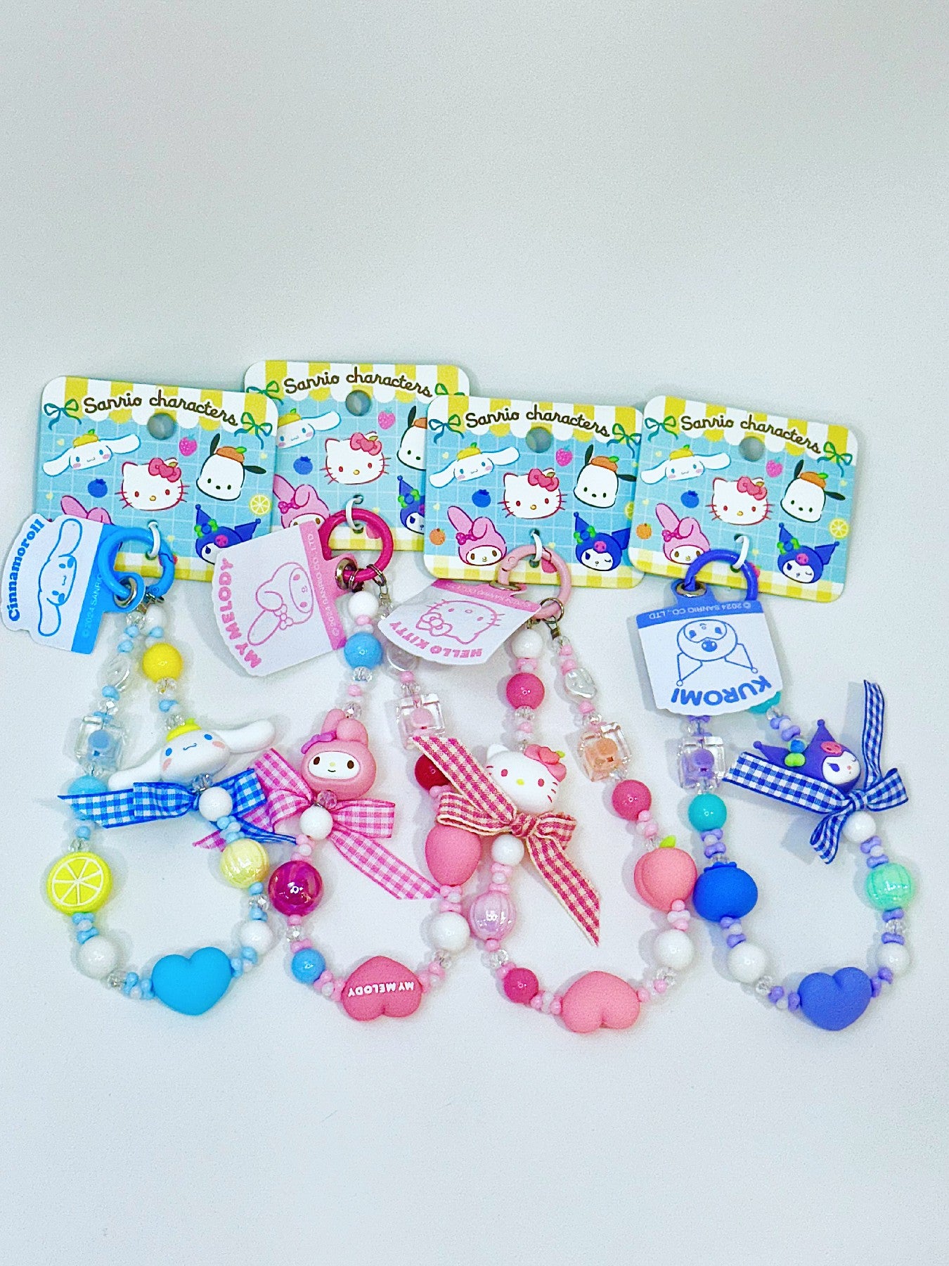 Kawaii Beaded Phone Charm – Crystal Keychain, Cute Bag Accessory, Y2K Aesthetic Gift, Handmade Charm Strap for Phone or Purse